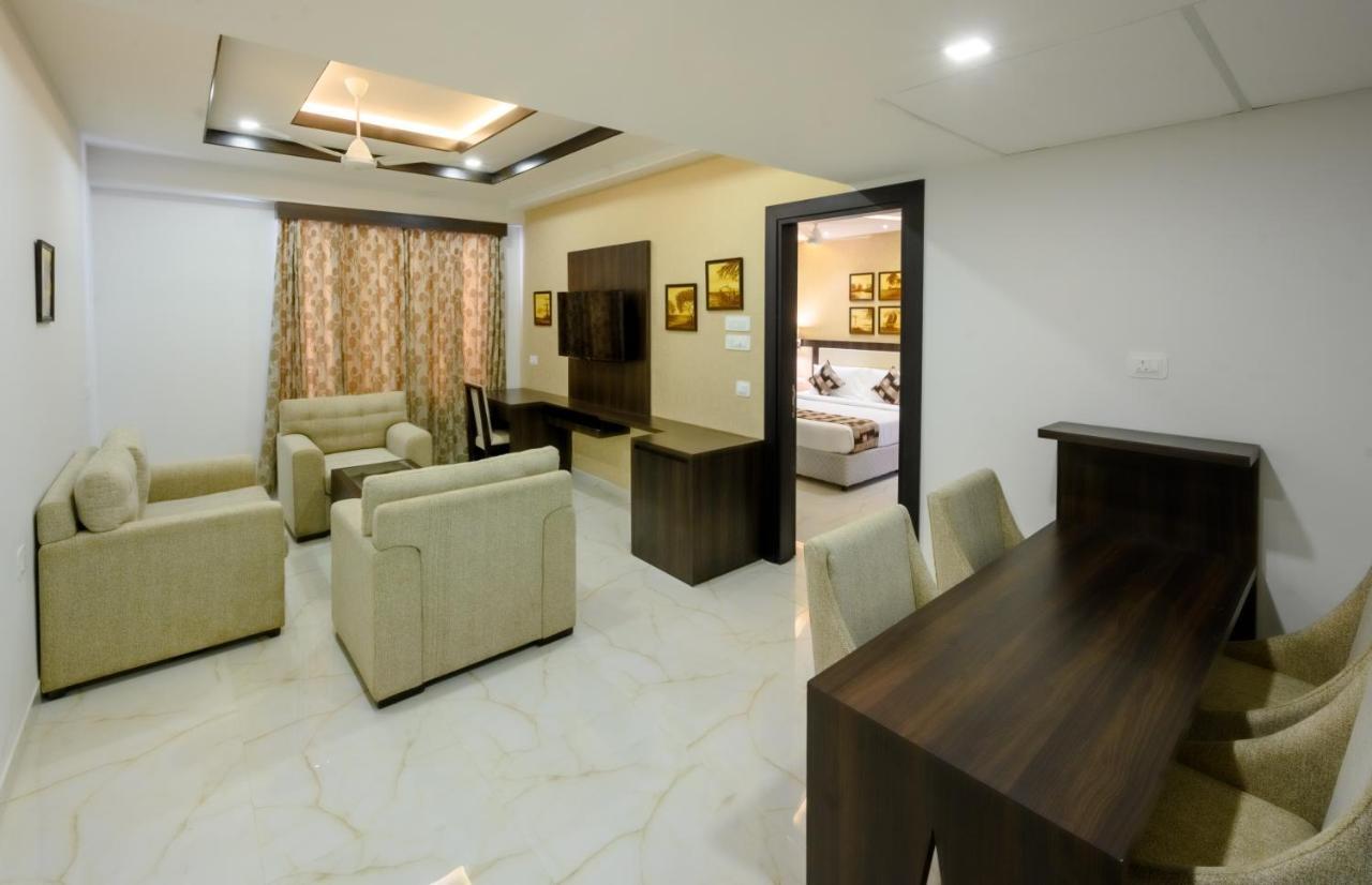 Essentia Manipal Inn Удипи Экстерьер фото